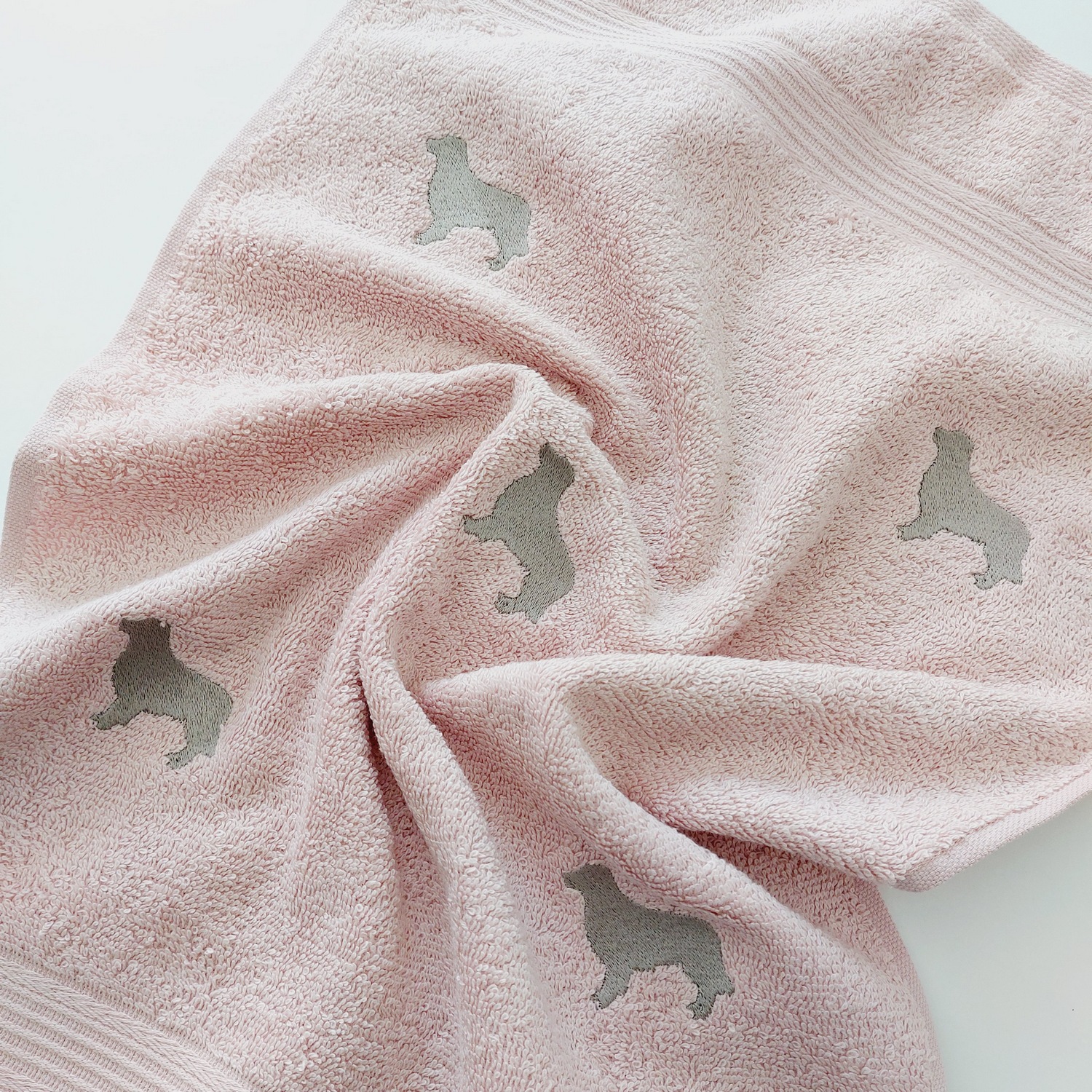 Uterák zlatý retriever