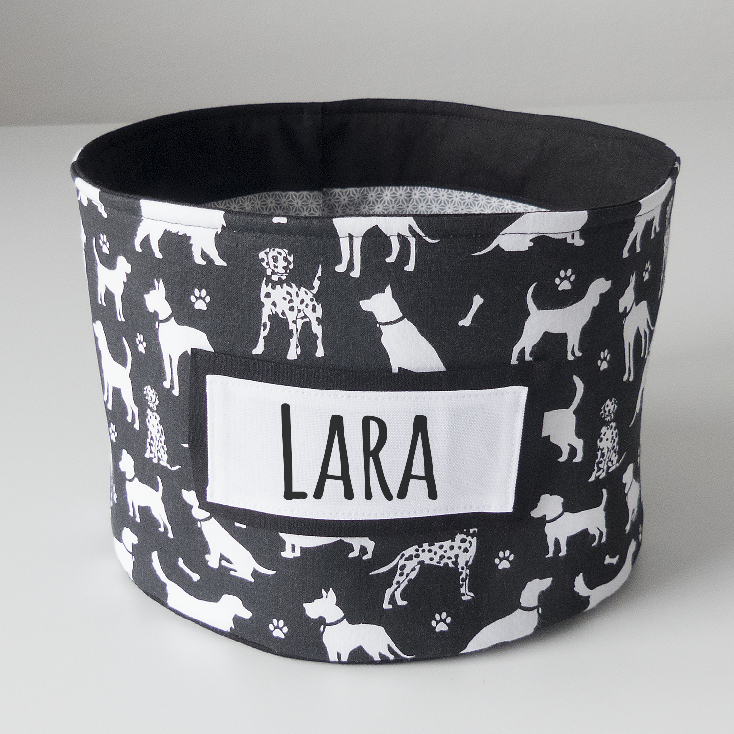 Textilný košík pre psa s menom